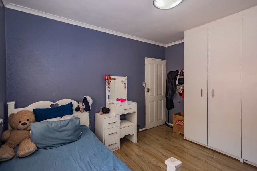 4 Bedroom Property for Sale in Table View Western Cape